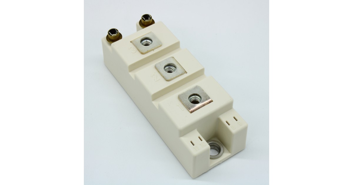 Купить SKM75GB17E4 SEMIKRON оптом в Москве