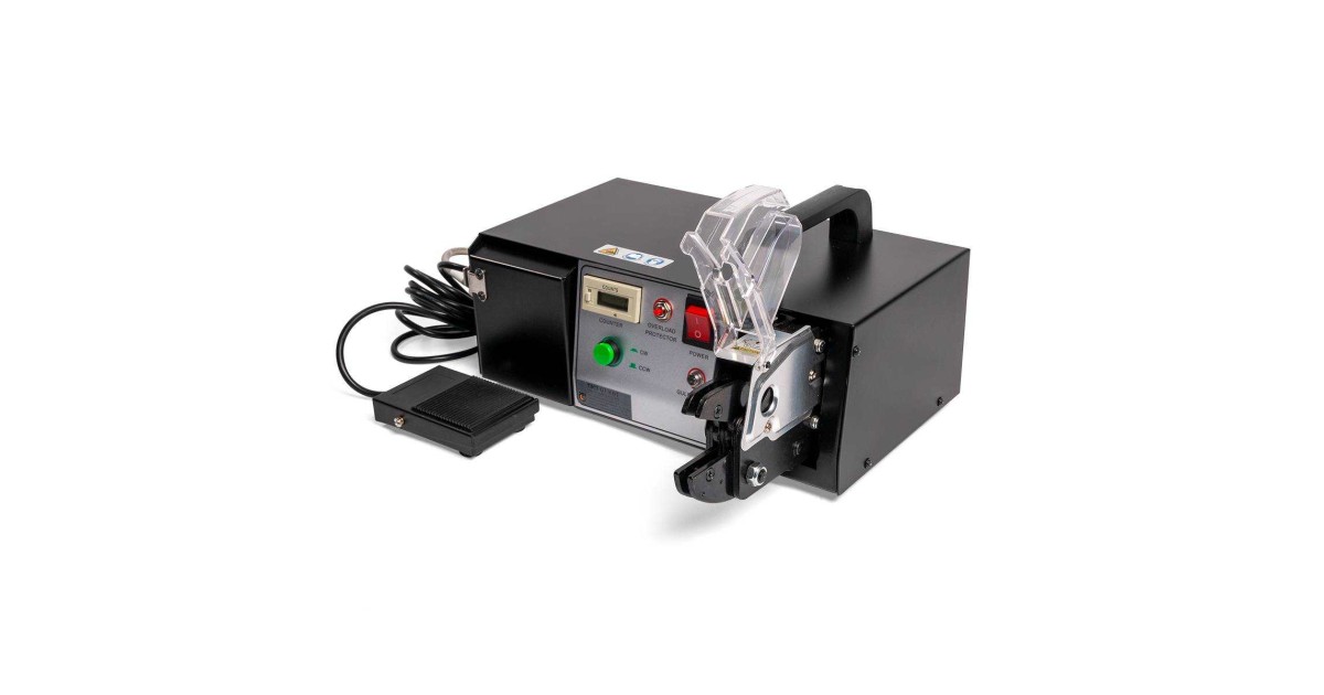 Купить Пресс-клещи с набором матриц ПКЭ-01 серия Профи КВТ оптом в Москве