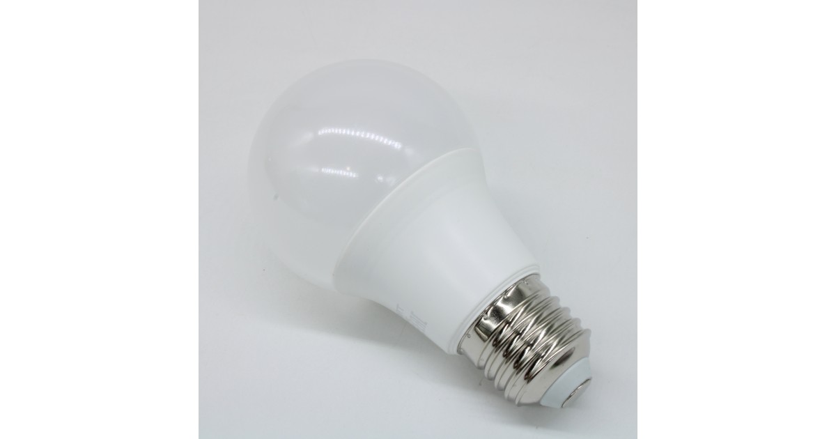 Купить Лампа светодиодная 90 404 OLL-A60-17-230-6.5K-E27 (PRO 90-240В) ОНЛАЙТ 90404 Онлайт оптом в Москве