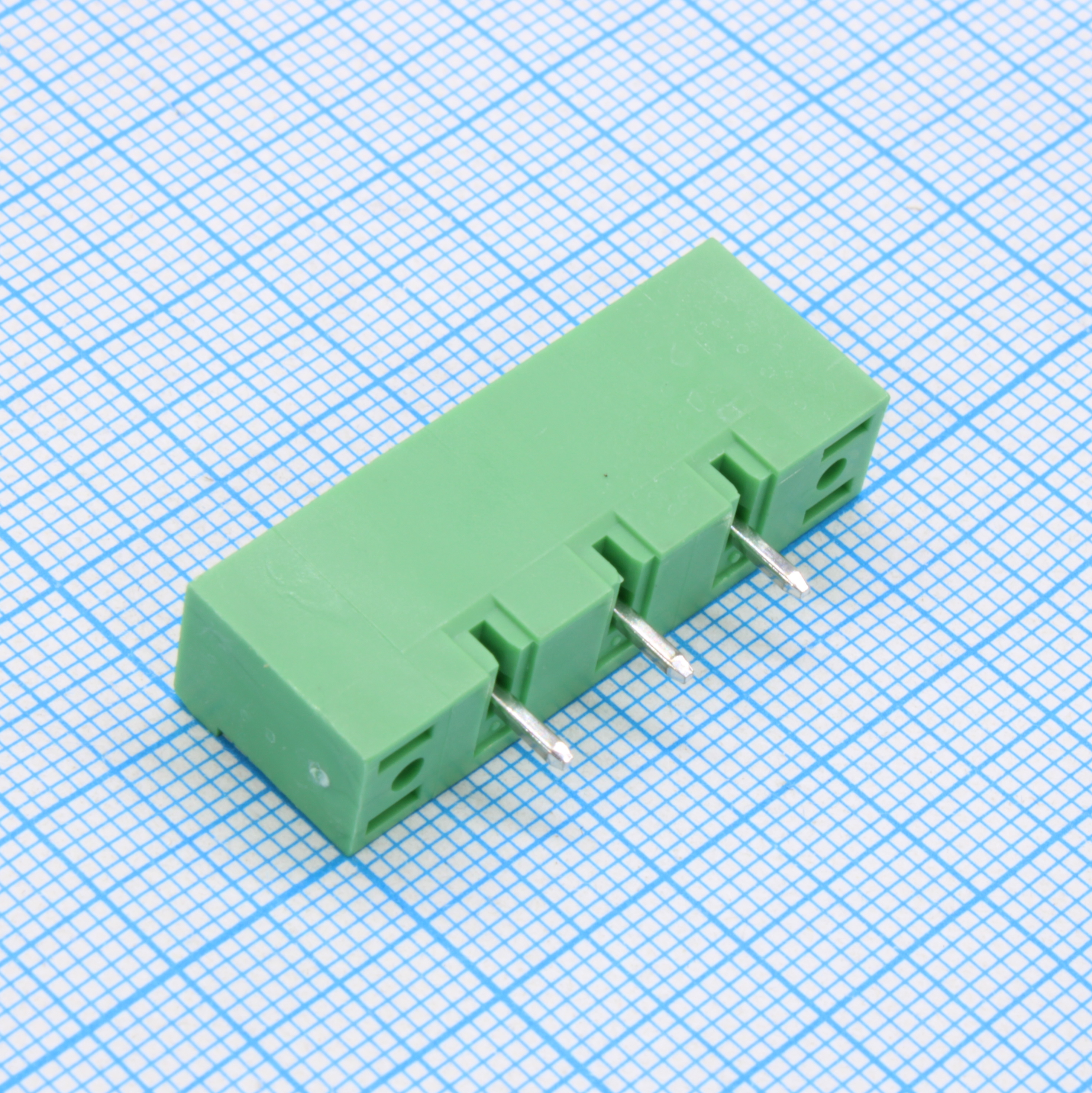 2EGTVM-7.62-03P-14-100 - Golten
